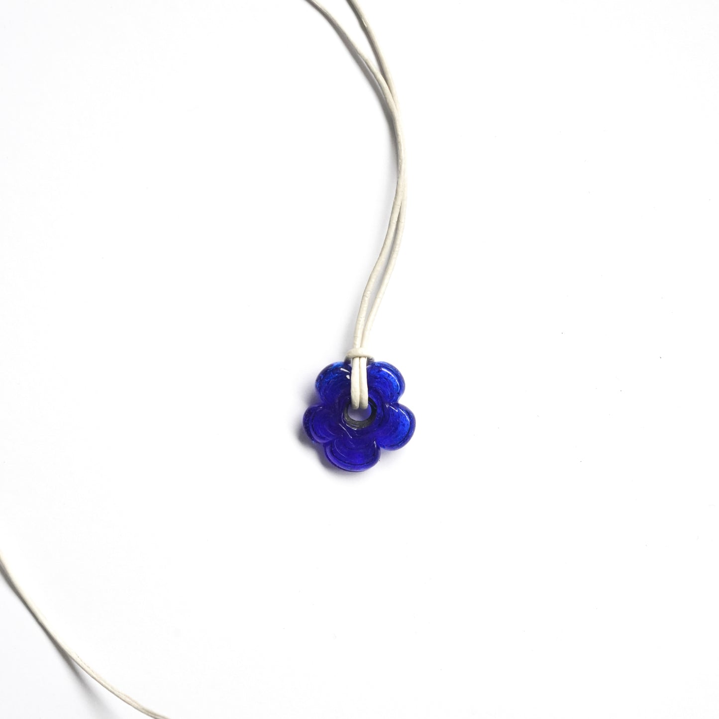 Mini Dark Blue Flower Necklace