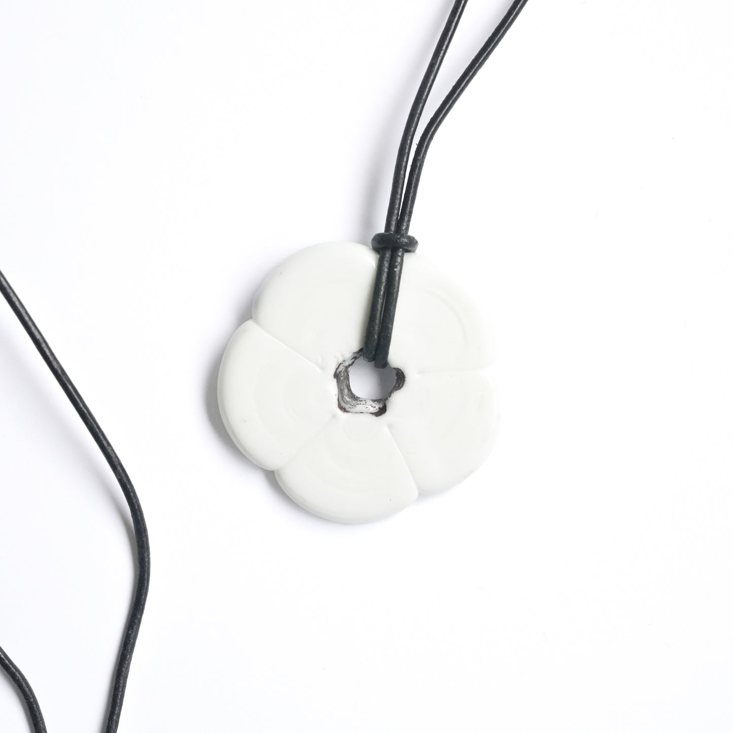 White Flower Necklace