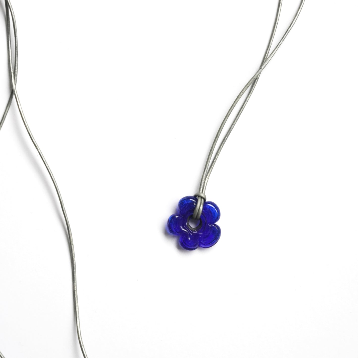 Mini Dark Blue Flower Necklace