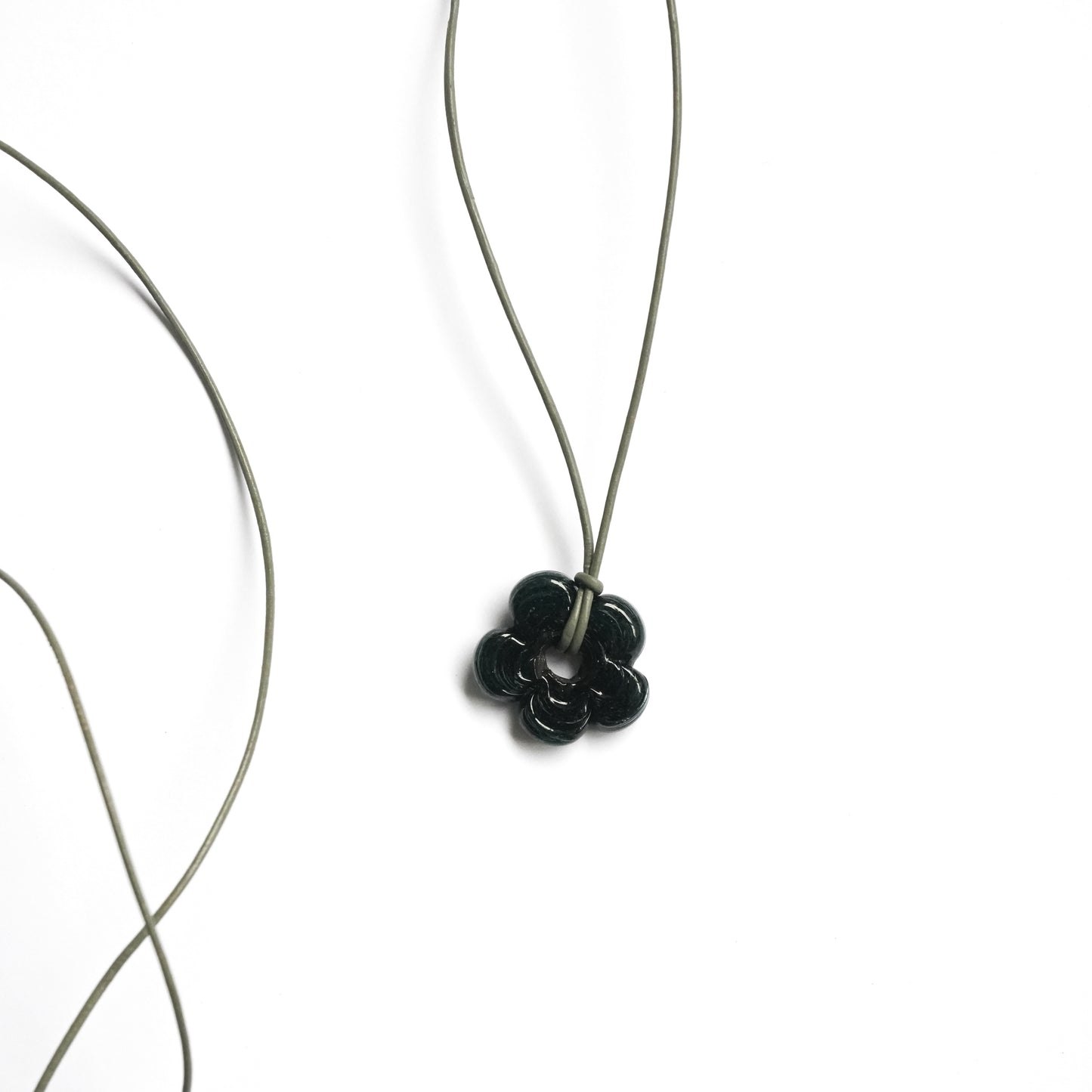 Mini Black Flower Necklace